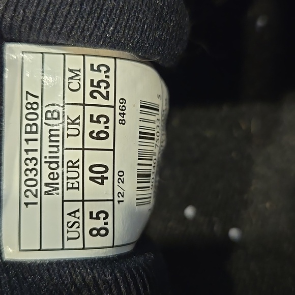 BROOKS CASCADIA 15 TRAIL RUNNING SHOES. SIZE 8.5 - Picture 6 of 13